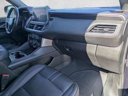 Used 2022 Chevrolet Tahoe RST w/ Luxury Package AWD/4WD image 18