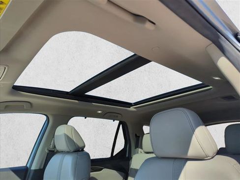 Used 2024 Honda Pilot Touring image 22