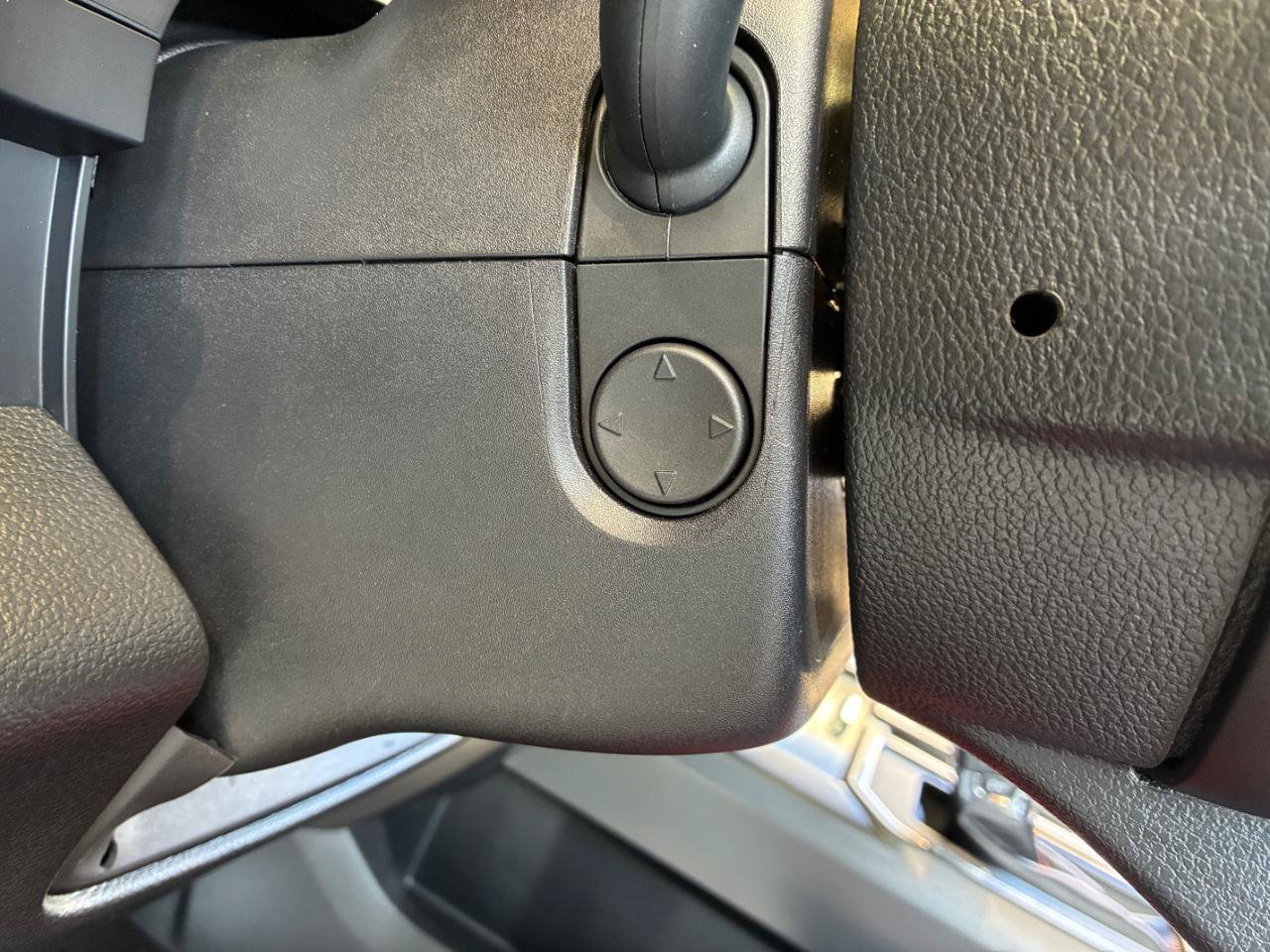 Used 2019 Ford F150 Lariat w/ Equipment Group 502A Luxury AWD/4WD image 27