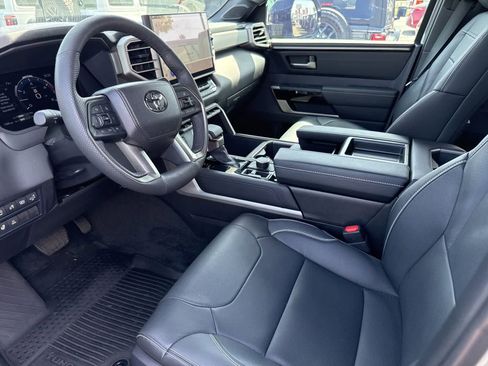 Used 2026 Toyota Tundra Limited AWD/4WD image 26