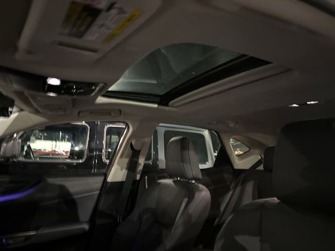 Used 2025 Lexus NX 350h AWD w/ Premium Package image 8