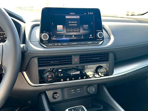 New 2026 Nissan Rogue SV image 21