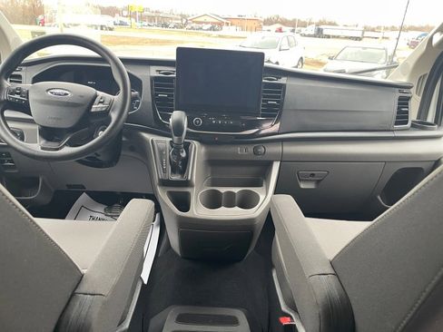 Used 2024 Ford Transit 350 XLT image 12