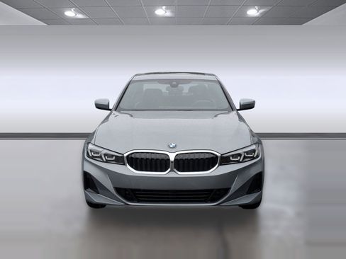 Used 2025 BMW 330i Sedan image 6