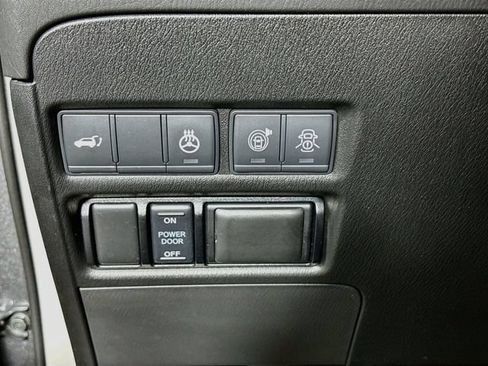 Used 2020 Nissan Armada Platinum w/ Interior Lighting Package AWD/4WD image 10