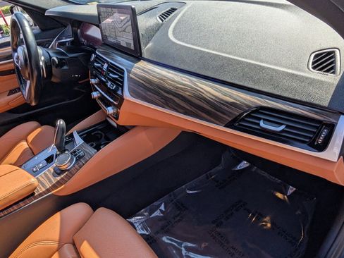 Used 2023 BMW 530i w/ M Sport Package image 20