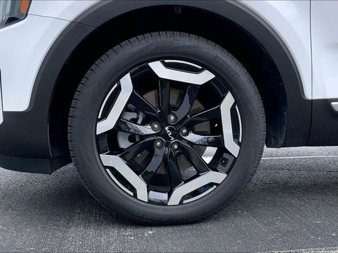 Used 2025 Kia Telluride EX AWD/4WD image 9
