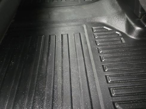 Used 2020 GMC Sierra 3500 4x4 Crew Cab w/ Gooseneck/5TH Wheel Package image 30