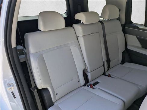 New 2026 Hyundai Santa Fe SE FWD image 18