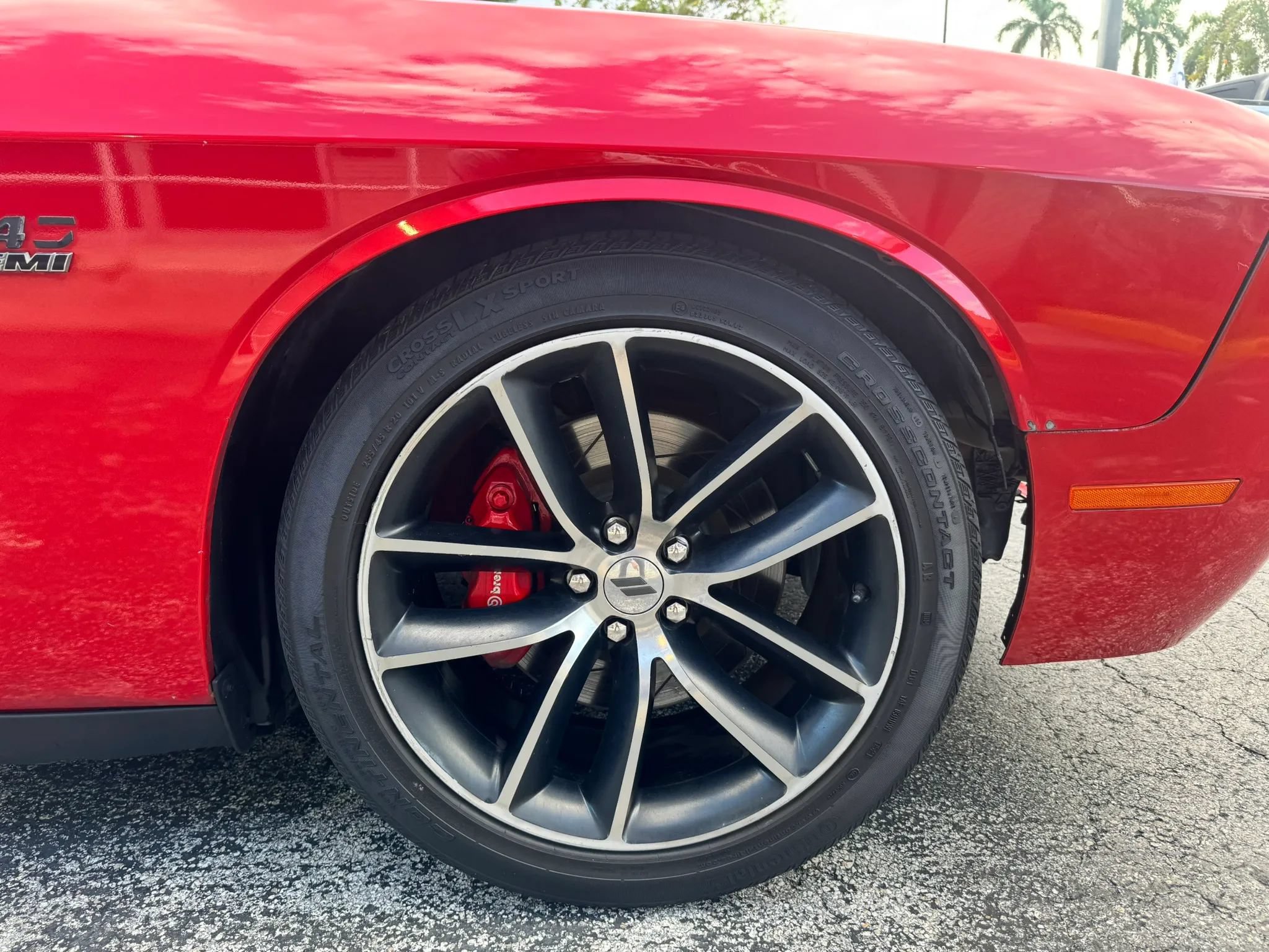 Used 2018 Dodge Challenger R/T w/ Performance Handling Group RWD image 16