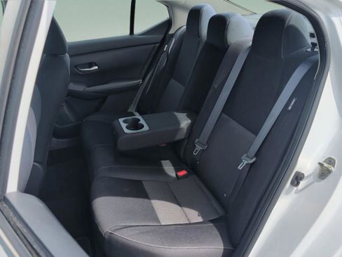 Used 2020 Nissan Sentra SV FWD image 30