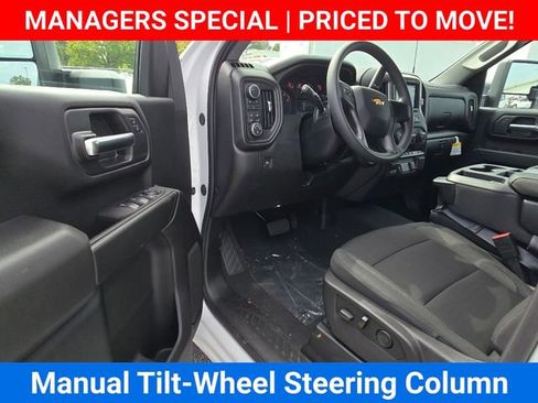 New 2025 Chevrolet Silverado 2500 Custom w/ Custom Value Package image 15