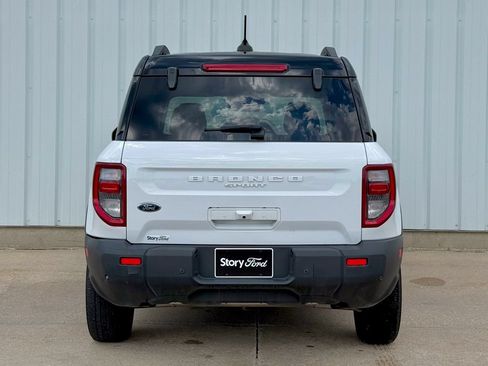 Used 2025 Ford Bronco Sport Outer Banks AWD/4WD image 5