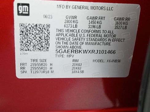 Used 2024 Buick Enclave Essence w/ Sport Touring Edition image 11