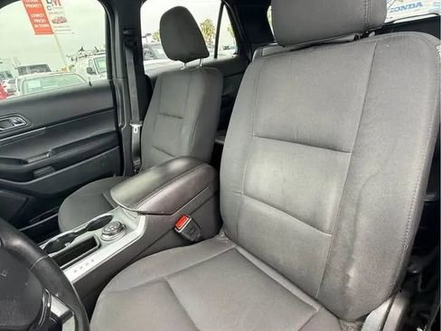Used 2017 Ford Explorer 4WD Police Interceptor image 7