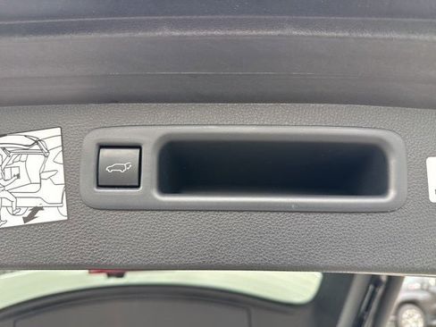 Certified 2021 Toyota Highlander Platinum image 15