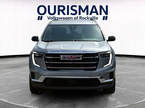 Used 2025 GMC Acadia Elevation FWD image 8