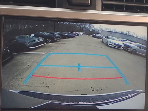 Used 2022 Toyota 4Runner SR5 image 24