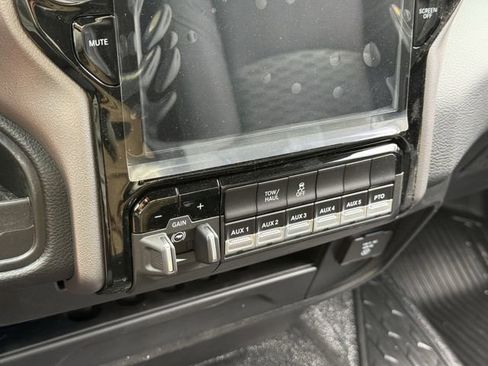 New 2026 RAM 5500 Tradesman image 22