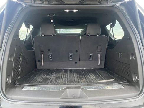 Used 2021 Chevrolet Suburban RST w/ Rear Media and Nav Package image 6