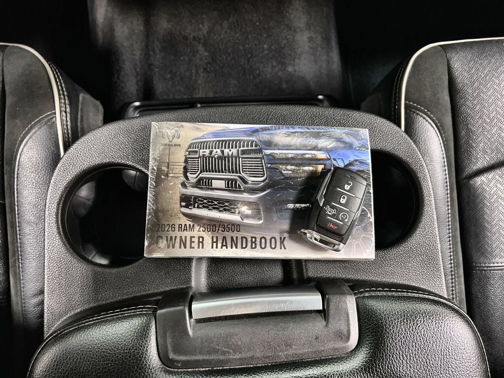 Used 2026 RAM 2500 Laramie AWD/4WD image 10