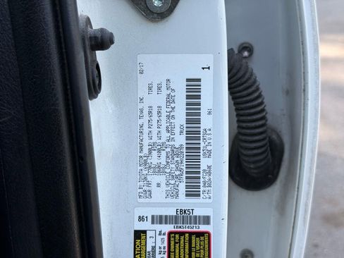 Used 2017 Toyota Tundra SR5 w/ SR5 Upgrade Package RWD image 55