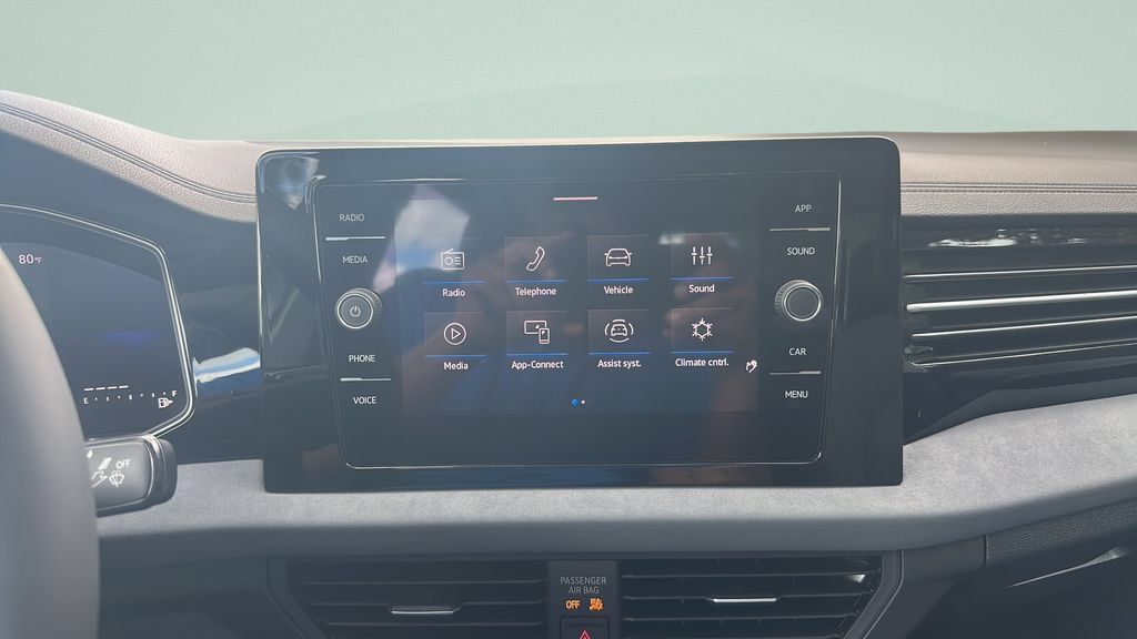 New 2027 Volkswagen Jetta SE FWD image 17