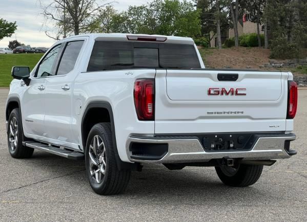 Used 2023 GMC Sierra 1500 SLT w/ SLT Convenience Package AWD/4WD image 14