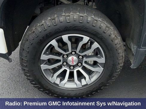 Used 2019 GMC Sierra 1500 AT4 w/ AT4 Premium Package image 12
