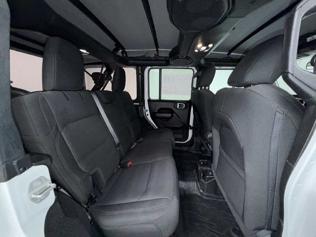 Used 2023 Jeep Wrangler Unlimited Sport AWD/4WD image 6