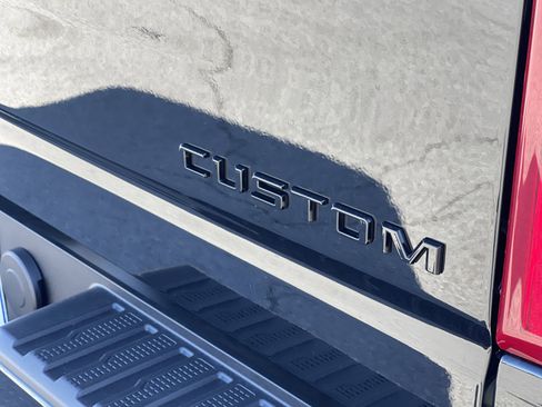 Used 2025 Chevrolet Silverado 2500 Custom w/ Custom Blackout Package image 33