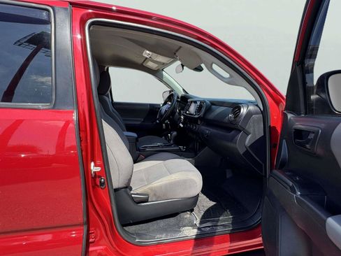 Used 2022 Toyota Tacoma SR w/ SR Convenience Package RWD image 52