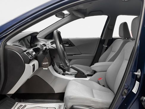Used 2017 Honda Accord LX image 11