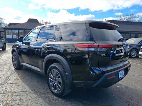 Certified 2025 Nissan Pathfinder S image 21