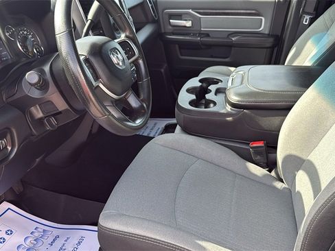 Used 2021 RAM 2500 Big Horn image 26