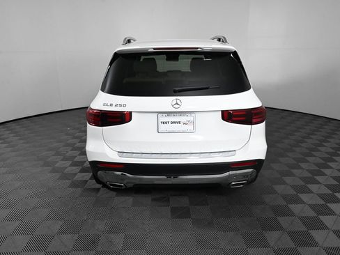 Certified 2026 Mercedes-Benz GLB 250 image 29