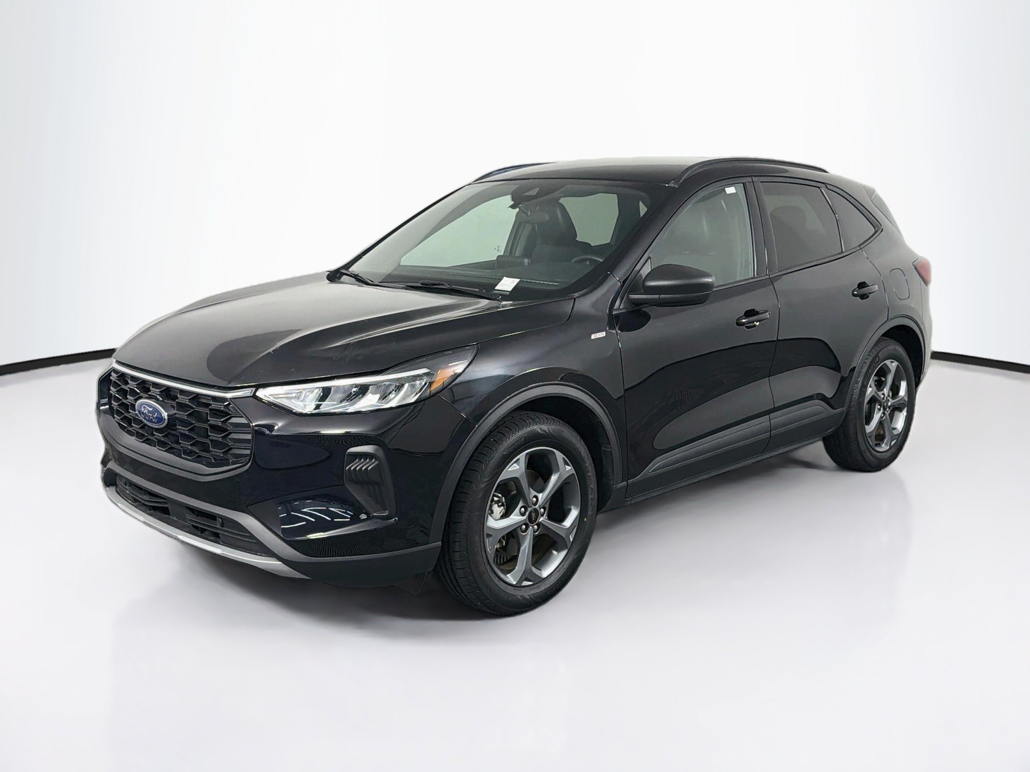 Used 2025 Ford Escape ST-Line FWD image 3