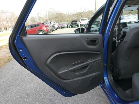 Used 2019 Ford Fiesta SE w/ Equipment Group 201A image 25