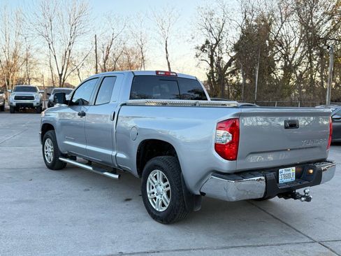 Used 2016 Toyota Tundra SR5 image 6