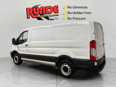 Used 2023 Ford Transit 150 XL image 3