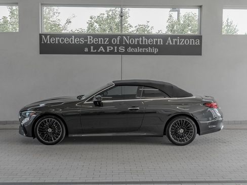 Used 2024 Mercedes-Benz CLE 300 4MATIC Cabriolet image 2