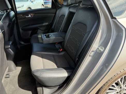 Used 2023 Kia Forte GT-Line w/ GT-Line Technology Package image 32