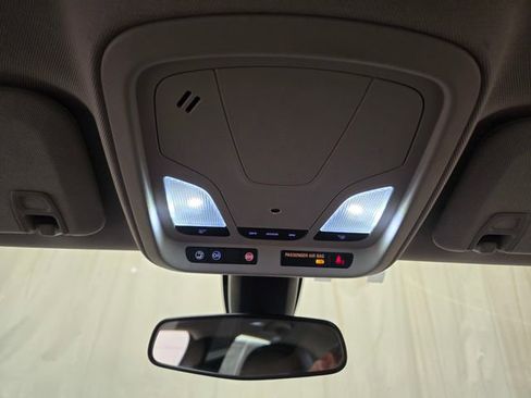 Used 2014 Chevrolet Impala LT FWD image 16