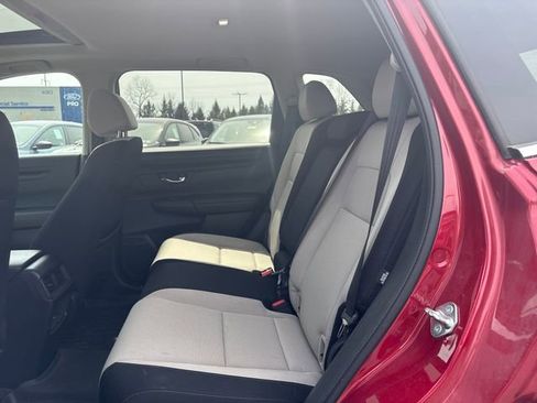 Used 2024 Honda CR-V EX image 11