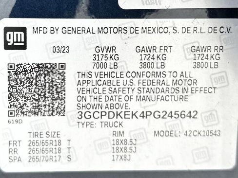 Used 2023 Chevrolet Silverado 1500 LT AWD/4WD image 31