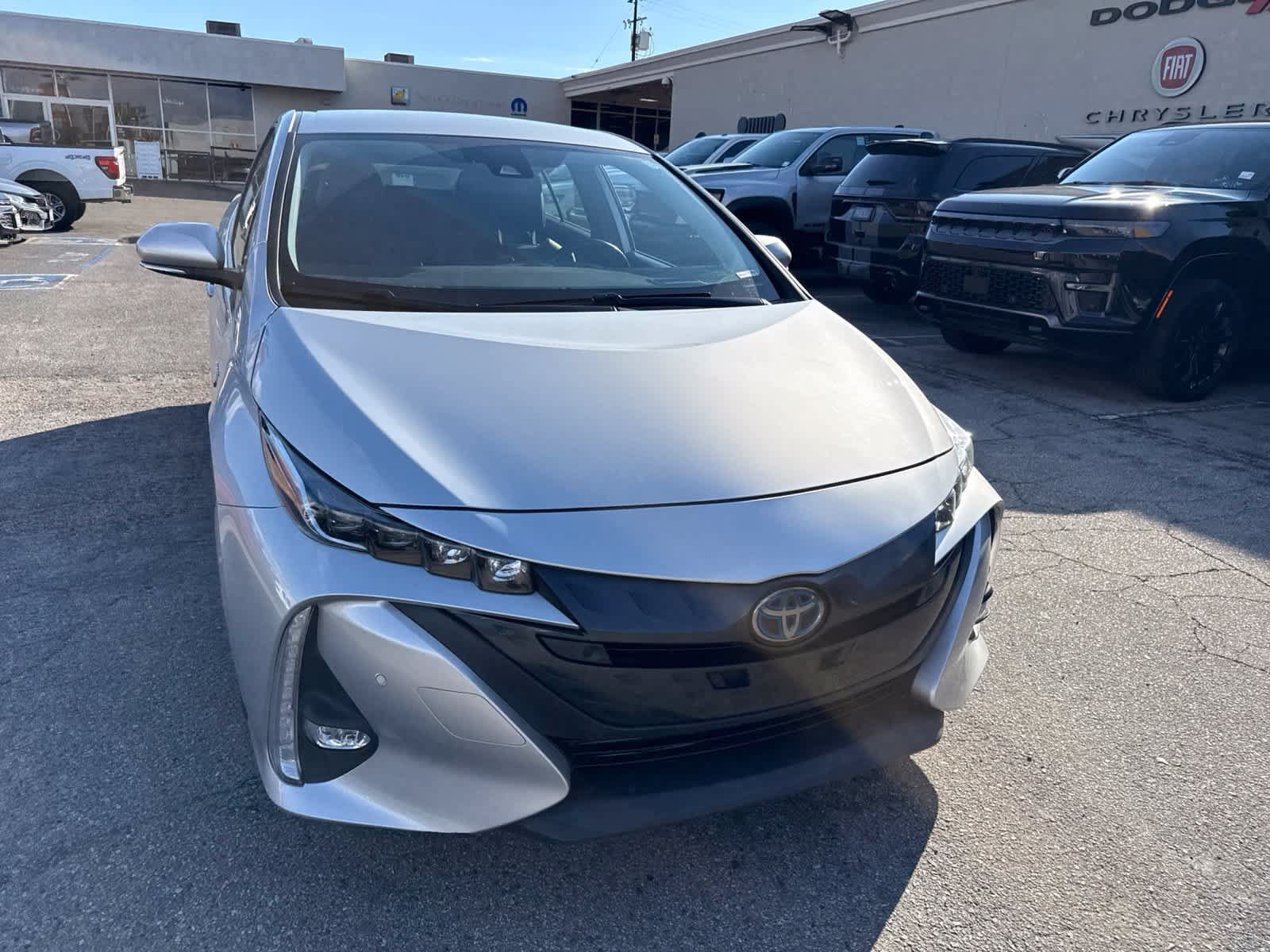Used 2021 Toyota Prius Prime Limited FWD image 6