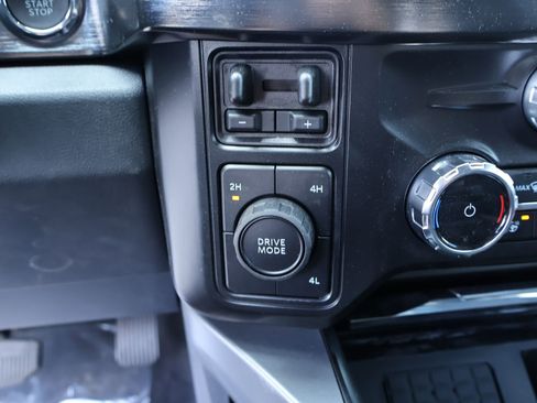 New 2026 Ford F350 Lariat w/ FX4 Off-Road Package AWD/4WD image 9