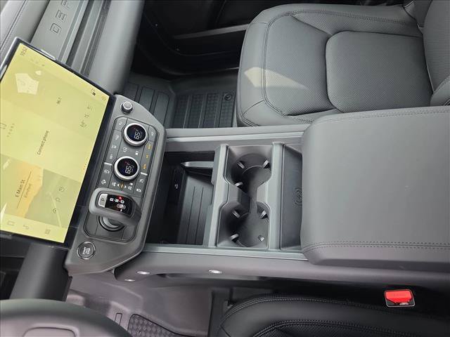 New 2026 Land Rover Defender 110 S AWD/4WD image 24