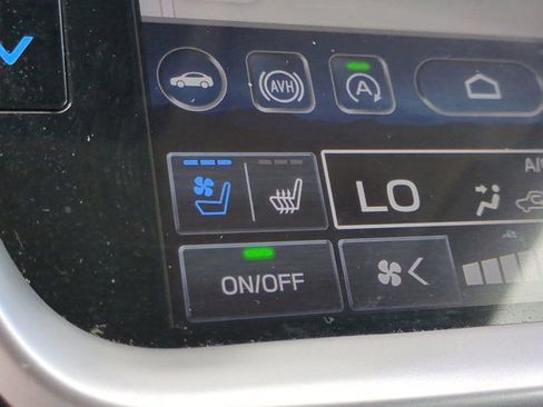 Used 2023 Subaru Outback Touring image 22