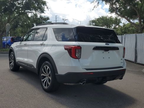 Used 2022 Ford Explorer ST-Line w/ Class IV Trailer Tow Package AWD/4WD image 3